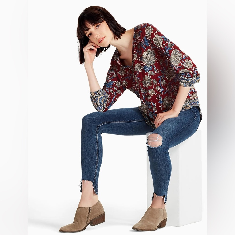 Lucky Brand Floral Border Top